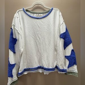 We the Free XS You’re A Star Tee White and Blue Star Long Sleeve Top Free People